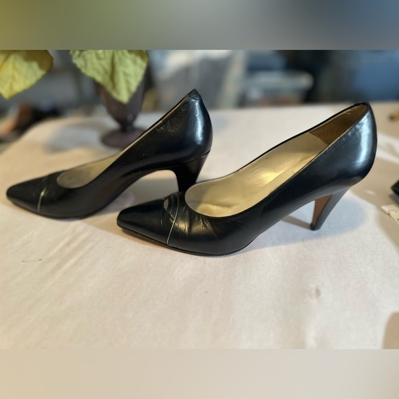 Vintage Black Bally pumps size 6.5 - Picture 3 of 7